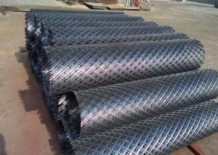 4'X8' 2mm Thickness Galvanized Expanded Metal Mesh For Chicken Cage